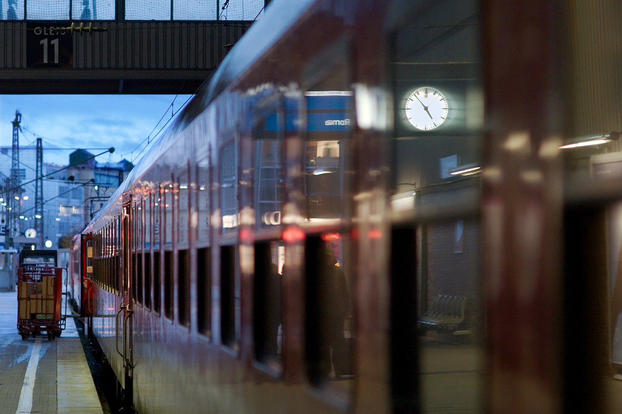 07:07 Train to Rome
