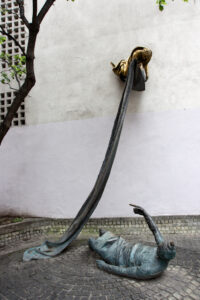 Car Lutz Memorial, Budapest