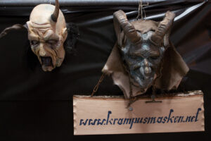 Click to enlarge: krampusmasken.net [f/2.2, 1/20 sec, 28mm-e, ISO 800, Sony A700]