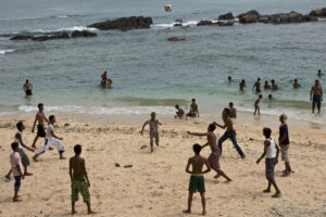Click to enlarge: Beach Soccer [f/14, 1/320 sec, 50mm-e, ISO 200, Sony A700]