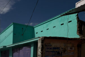 Click to enlarge: Kodachrome Colors, Batticaloa [f/9, 1/1600 sec, 28mm-e, ISO 200, Sony A700]