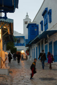 Click to enlarge: Couleurs Du Maghreb IV [f/5.6, 1/50 sec, 40mm-e, ISO 800, Sony A700]