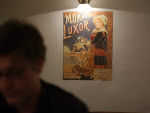Click to enlarge: Moka Luxor [f/1.8, 1/100 sec, 90mm-e, ISO 400, DMC-G3]