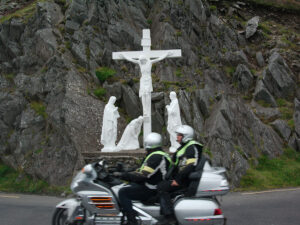 Click to enlarge: Roadside Calvaire, Bikers [f/7.1, 1/160 sec, 40mm-e, ISO 160, DMC-G3]