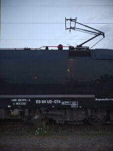 ES64