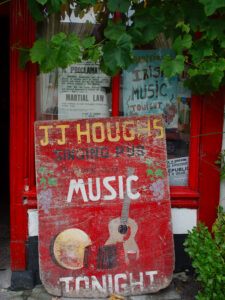 J.J. HOUGHS SINGING PUB