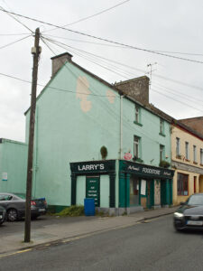 LARRY’S FOODSTORE
