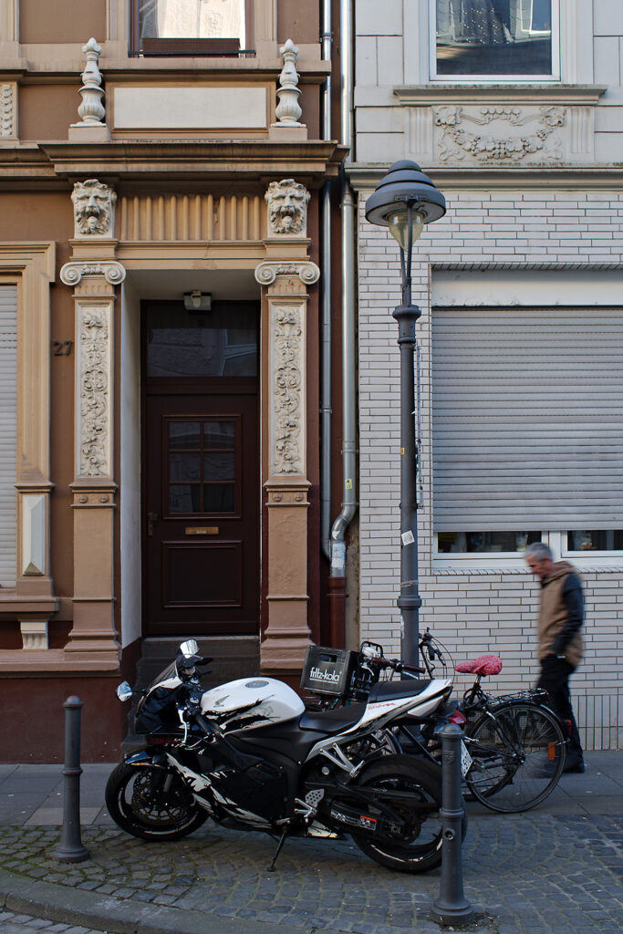 Door and Bikes, , Bonn