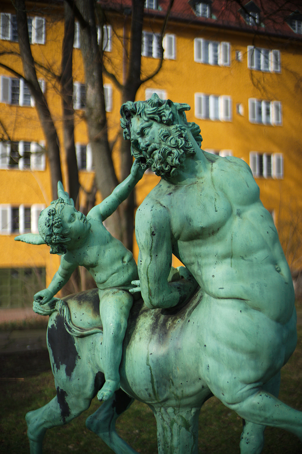 Kentaur and Hermes
