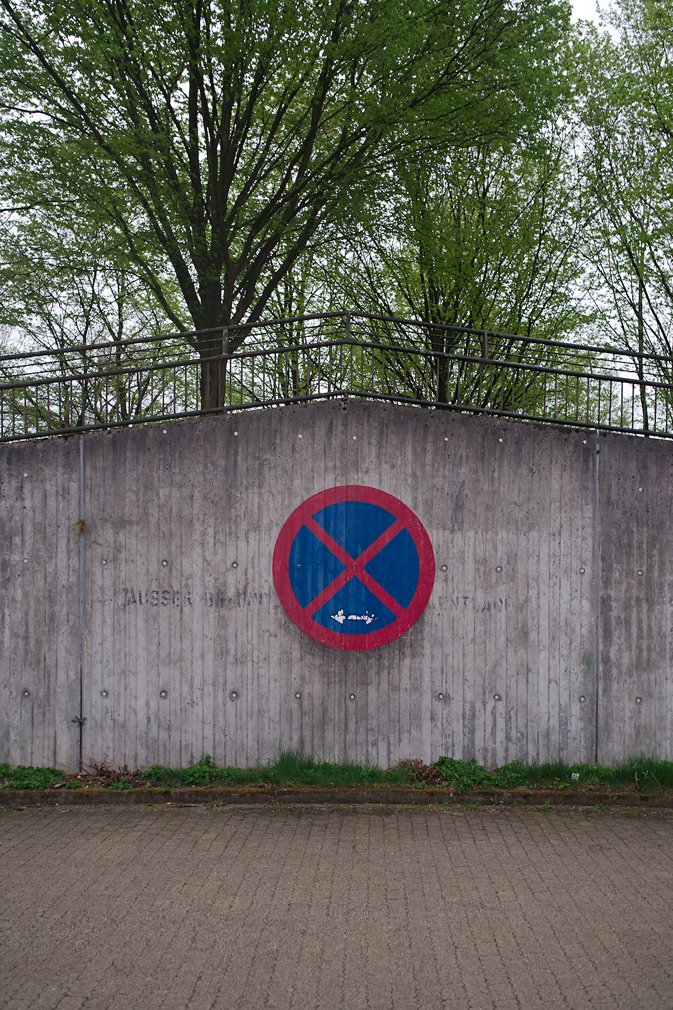 No Stopping Zone