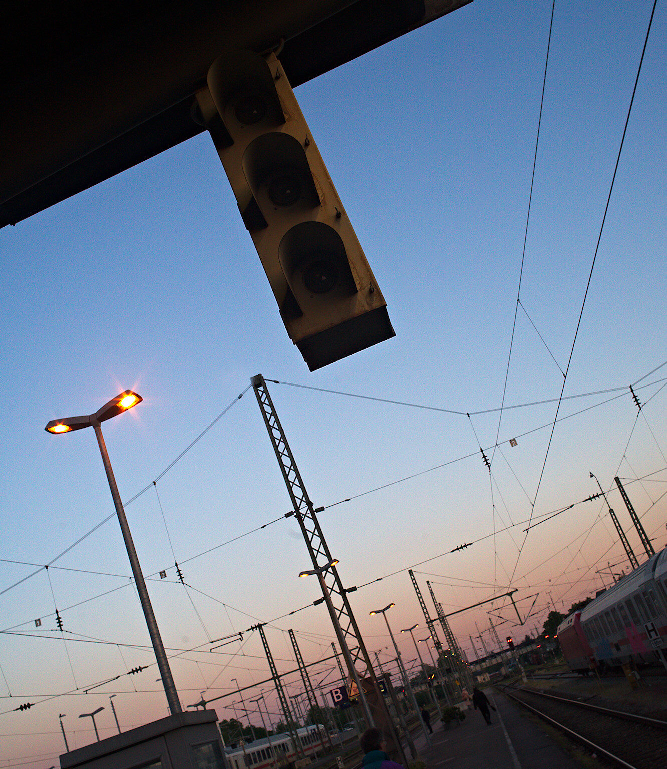 Early Morning Light for the tired Commuter