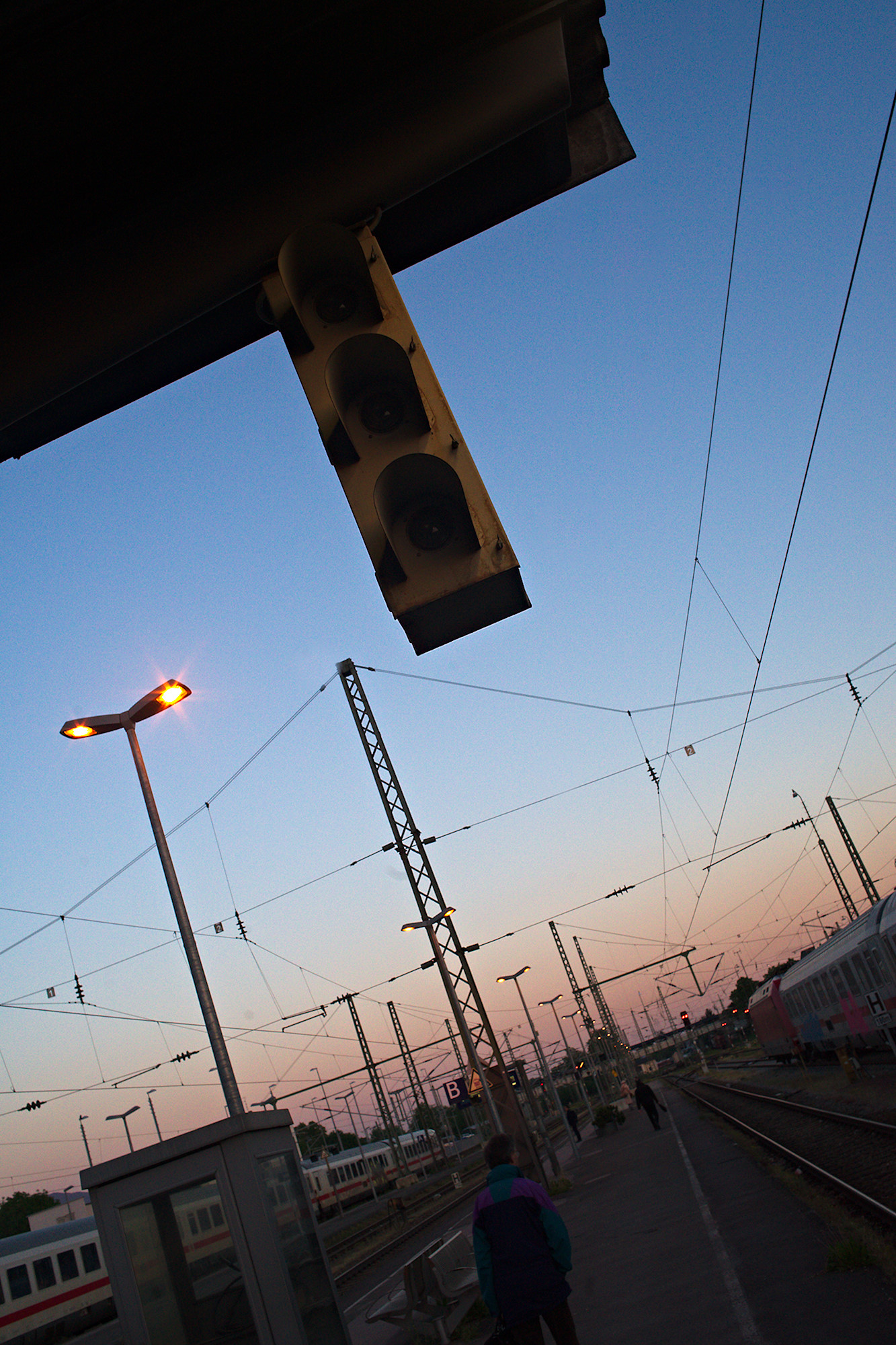 Early Morning Light for the tired Commuter