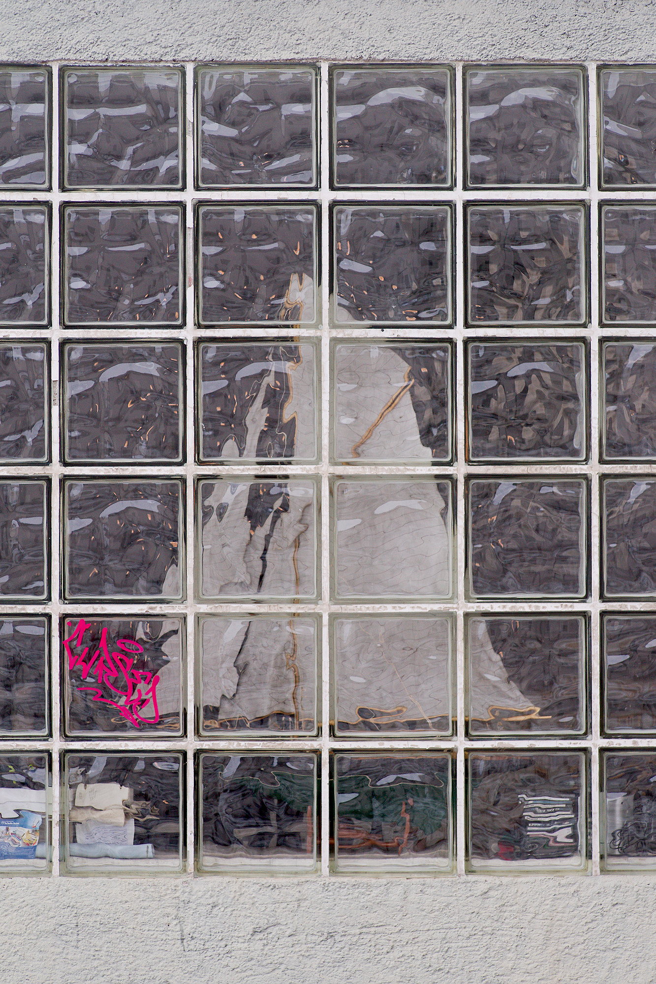 Window and Tag