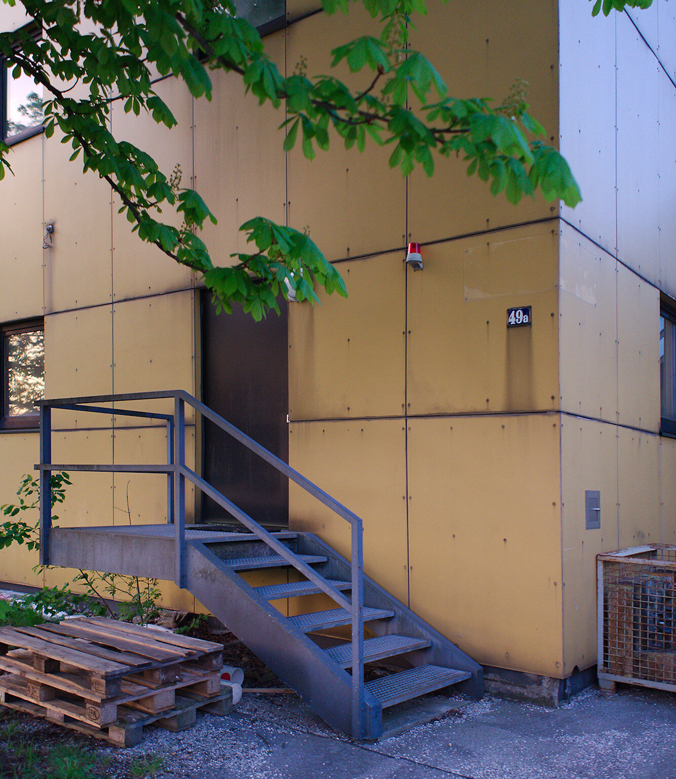 Another Kind of inviting Entrance