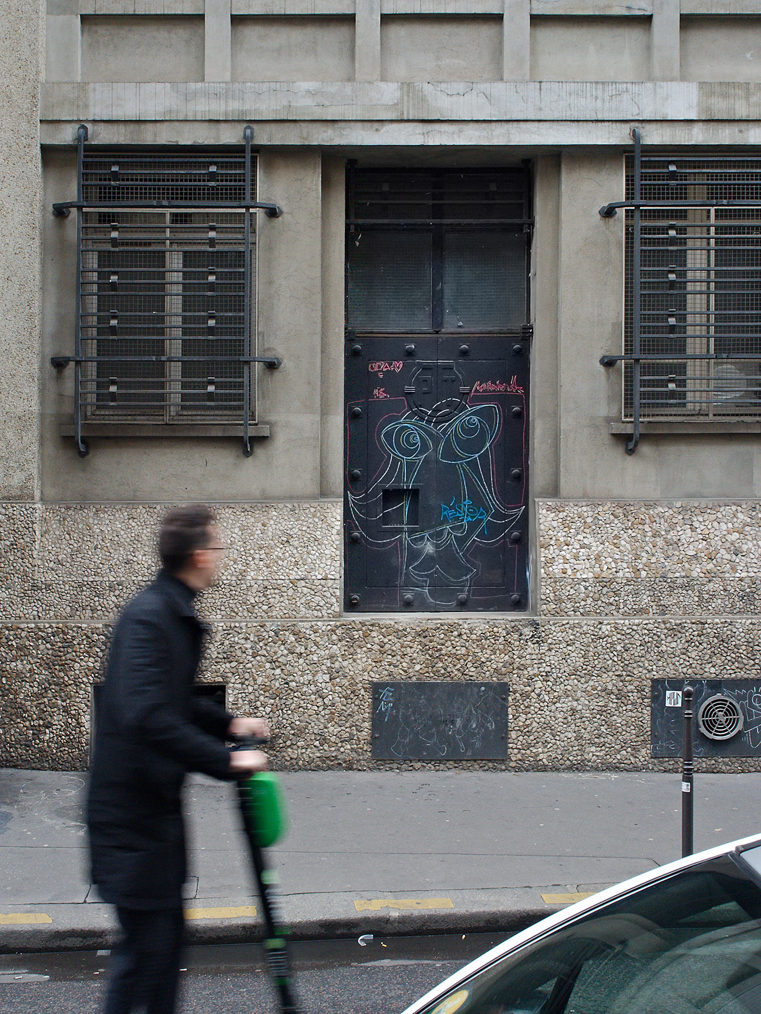 Scootorist and Graffiti