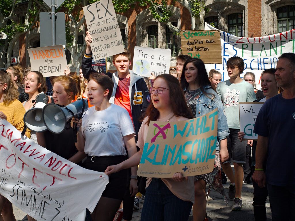#FridaysForFuture - Vote!, Rathausplatz, Bad Reichenhall, Politics, Urban
