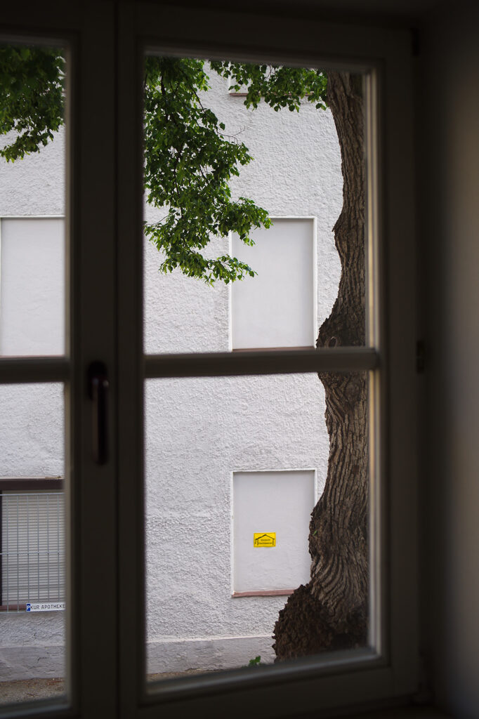 Nature, keep out!, Altes Feuerhaus, Bad Reichenhall, City Trees, Urban