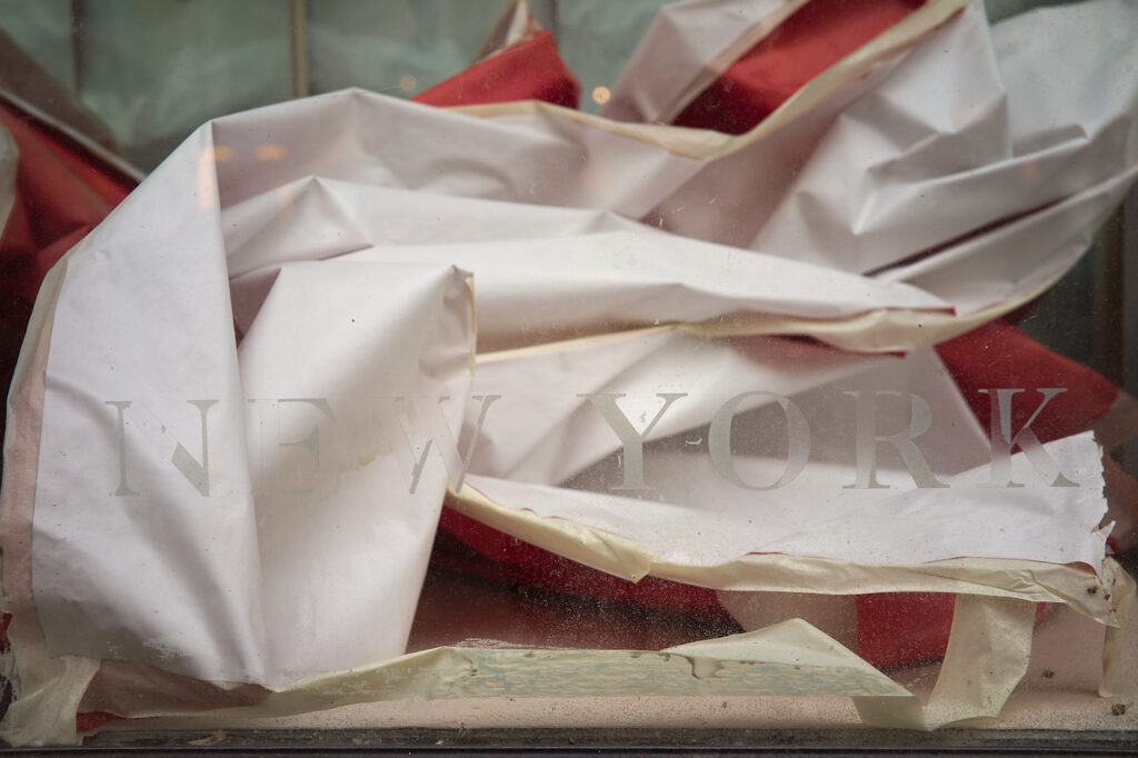 Shop Renovation in Neuhauserstr., tagged with Munich, Shop Windows, Urban