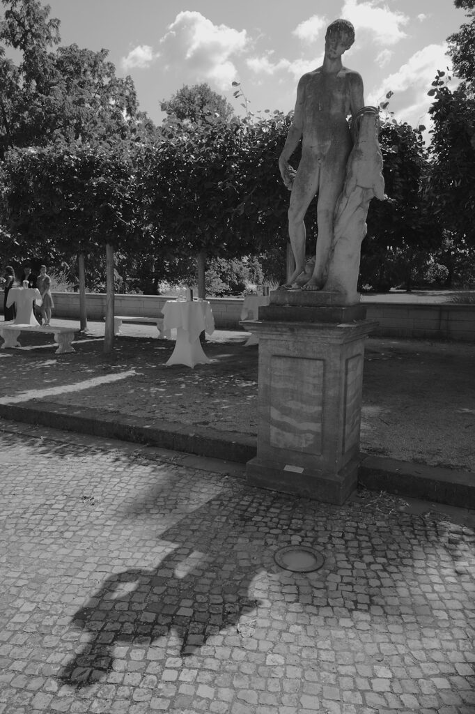 If we shadows have offended..., Schloss Köpenick, Schloßhof, Berlin, geotagged, Black & White, Common Places, Urban