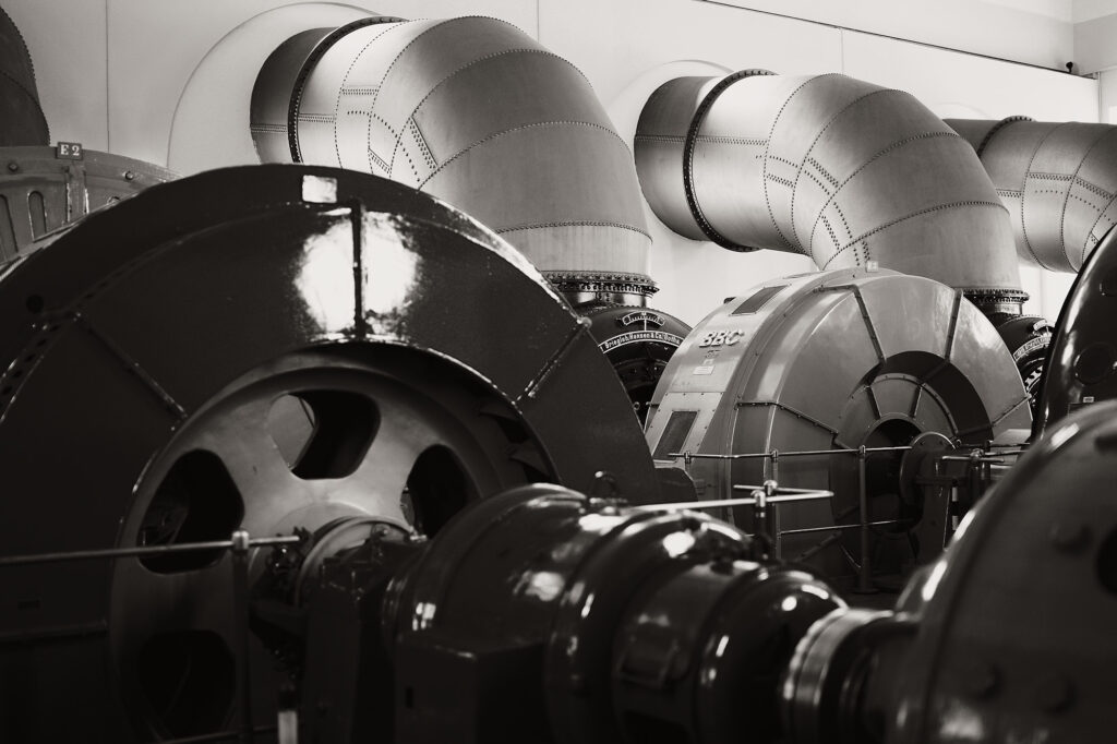 High Pressure Tubes, Thumseestraße 25, Bad Reichenhall, geotagged, Black & White, Treatment