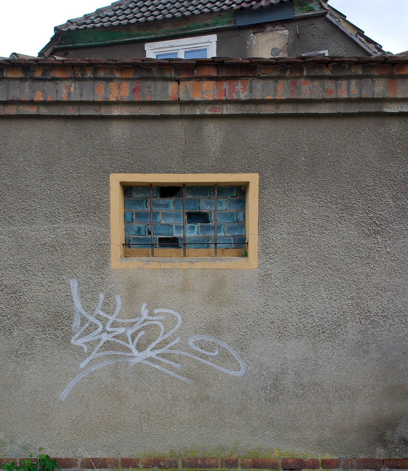 Small Town Menetekel and Weeds