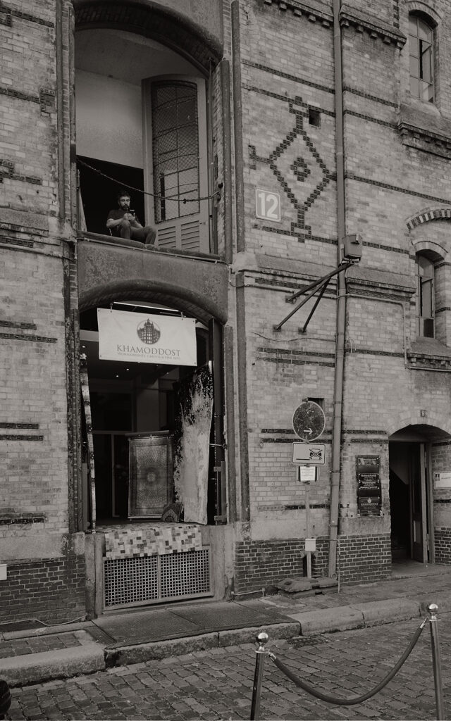 KHAMODDOST, Brook, Hamburg, geotagged, Black & White, Common Places, Urban