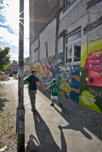 Along a tagged Wall