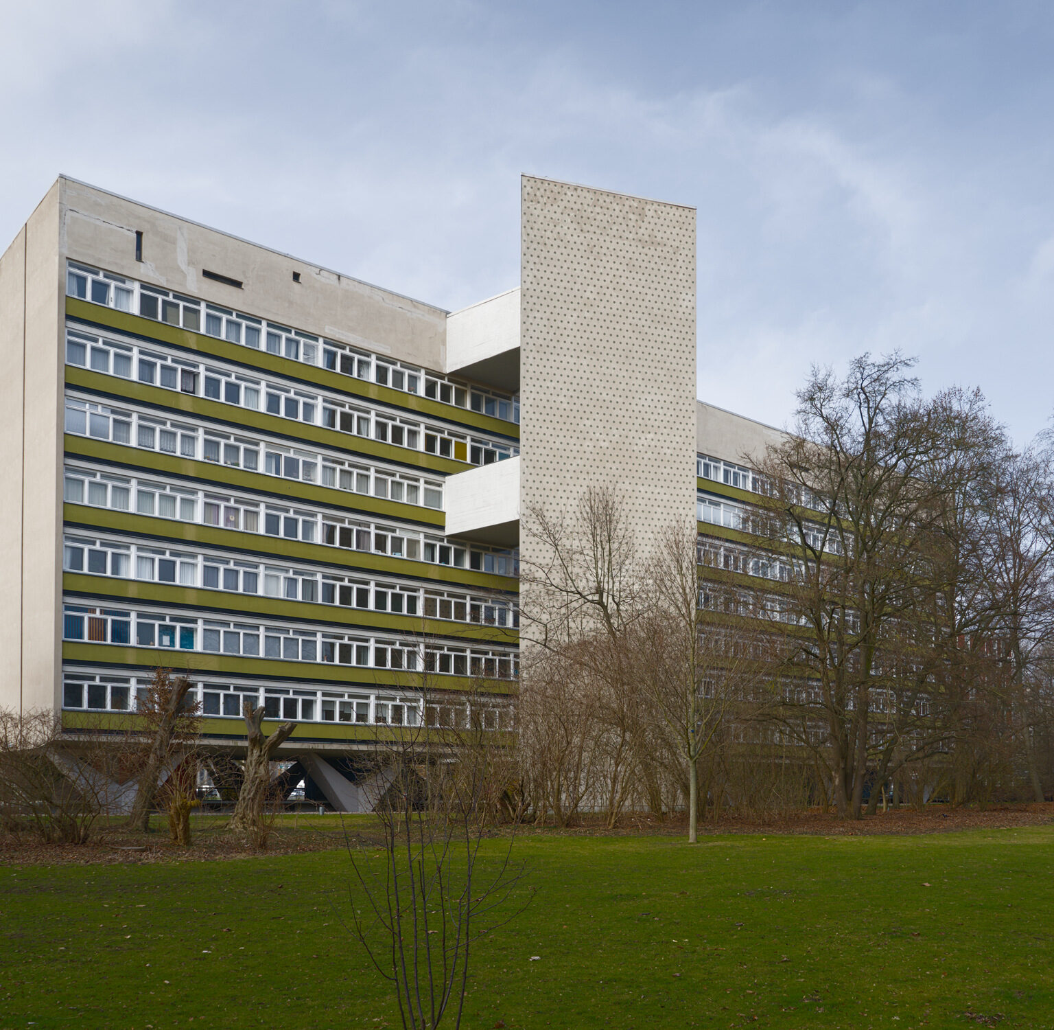 Oscar-Niemeyer-Building in Hansaviertel, Berlin, 1957