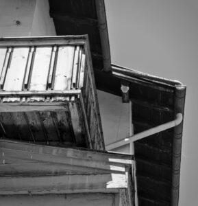 Balcony, Roof