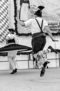 Courtship Dances of the Bavarian Highlands