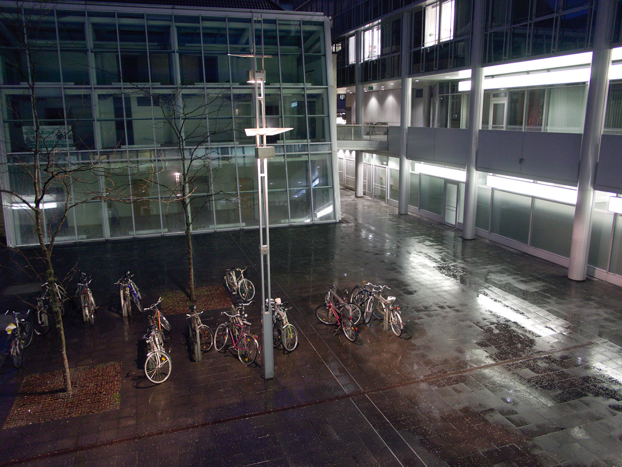 Bikes, Rain