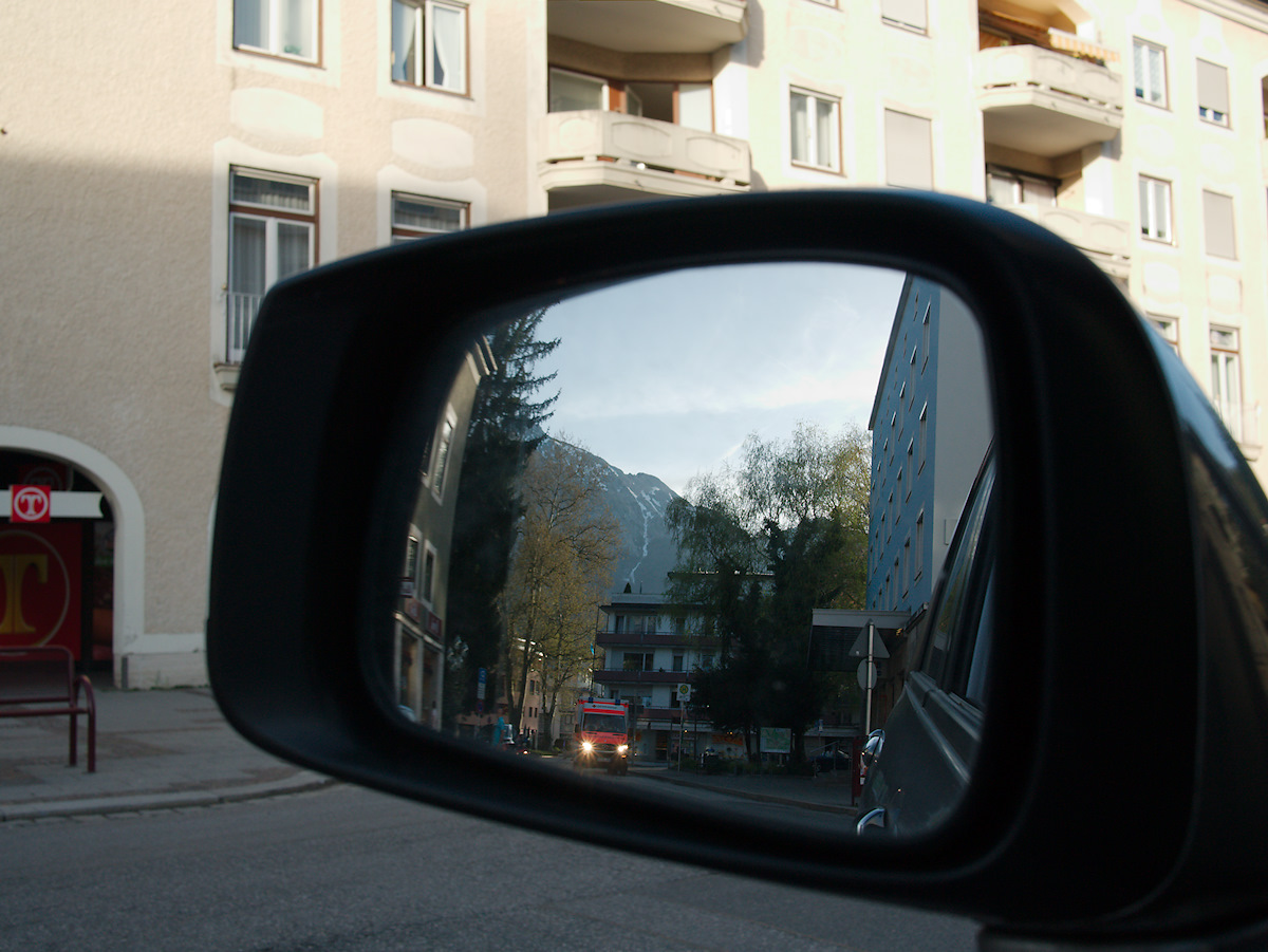 Rear View With A Drama