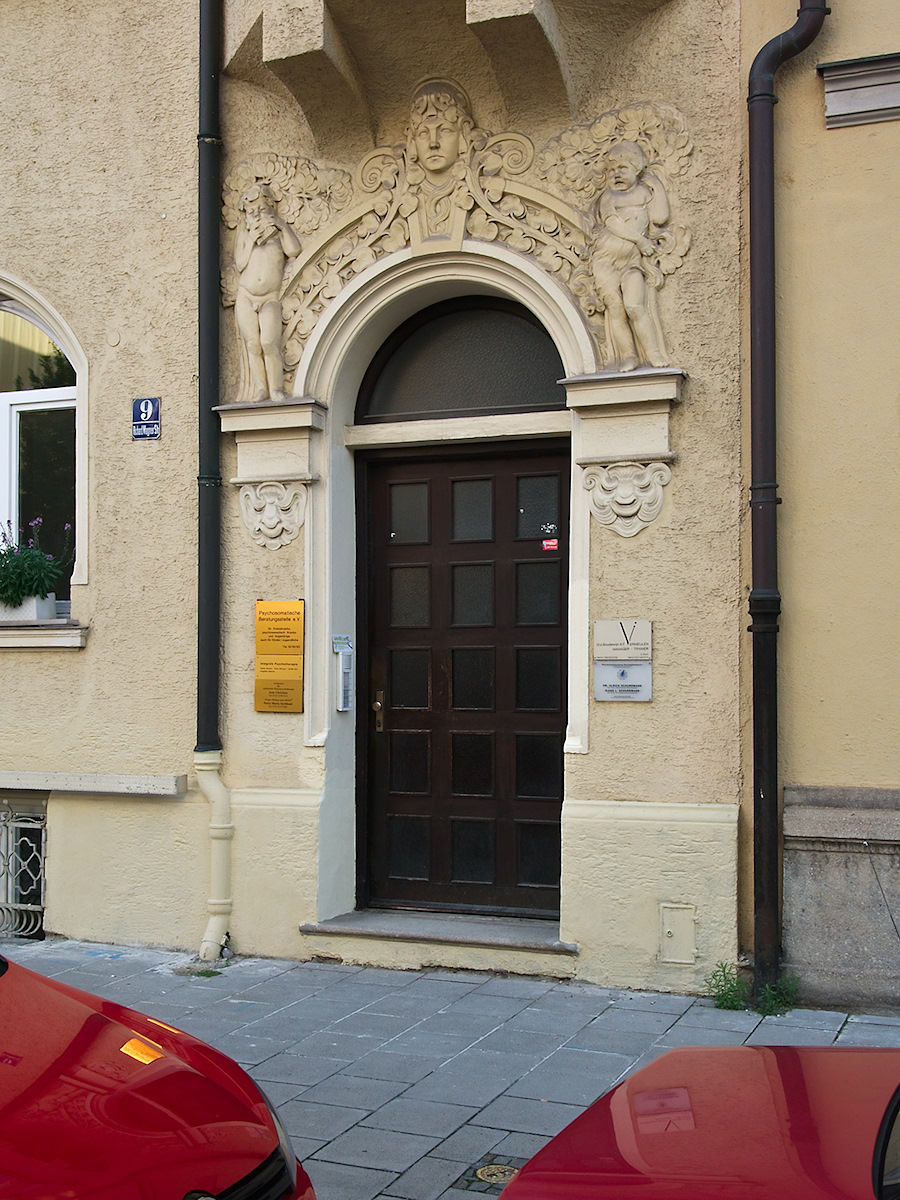 Schwabing Doors 2