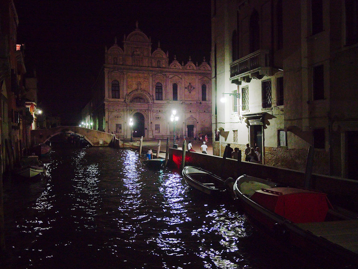 Campo Giovanni E Paolo Santissimi At Night