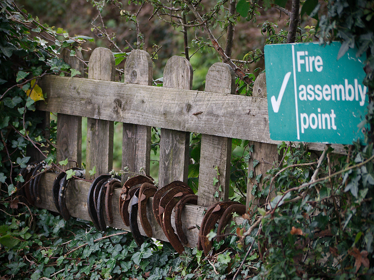 Fence, Horseshoes