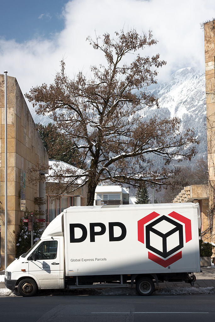 White Parcel Courier