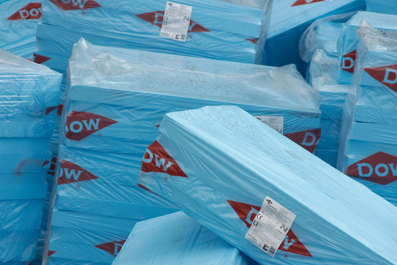 Material for a Better World?