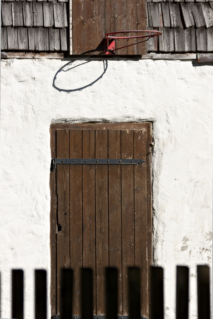 Rural Slam Dunks, Passed