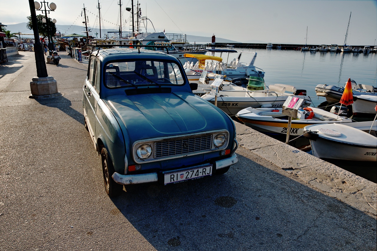 Renault 4