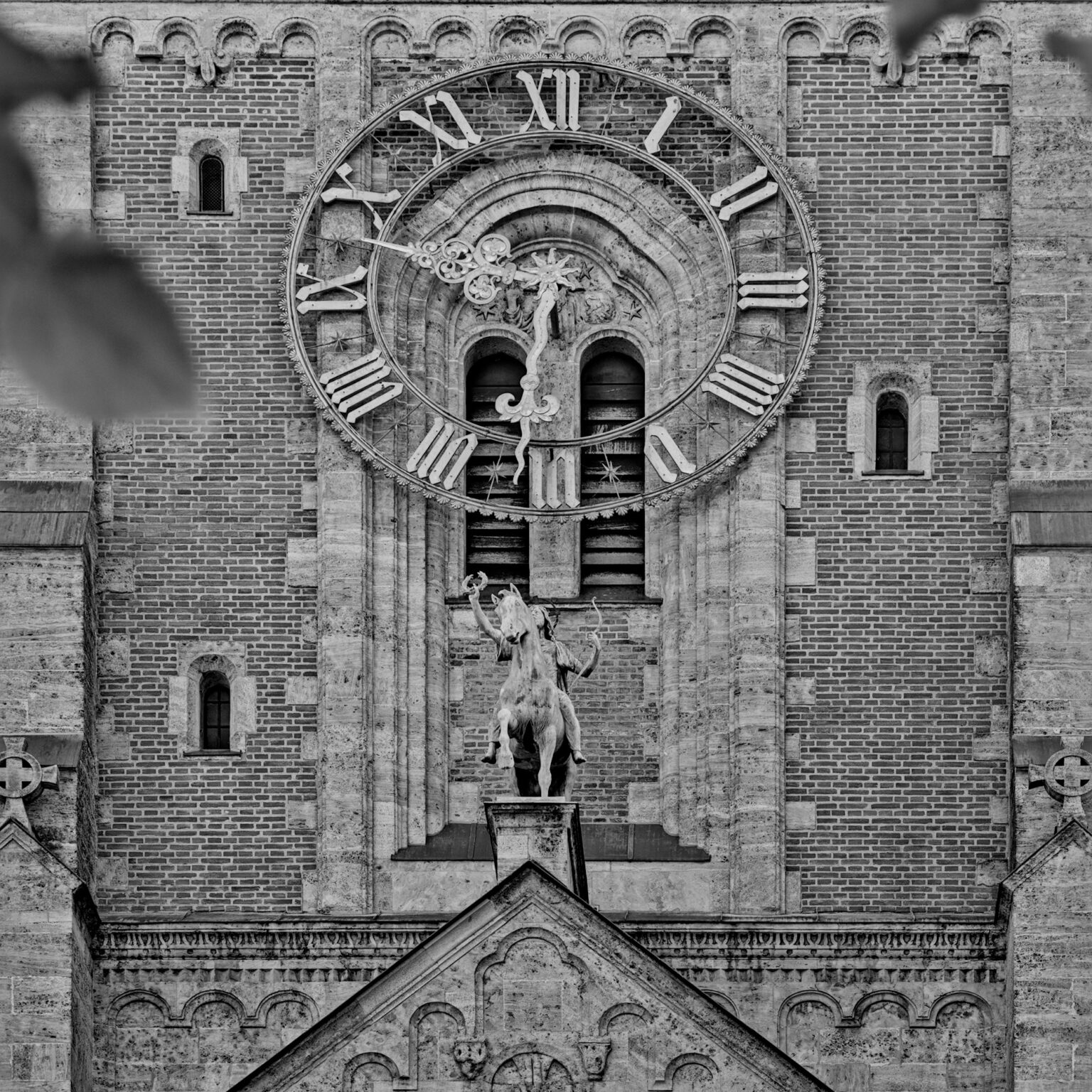 clock of St. Anna