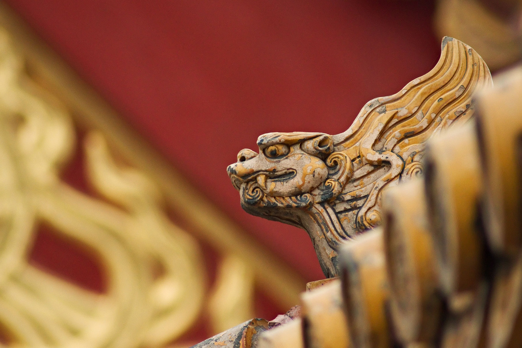 roof details in the forbidden city