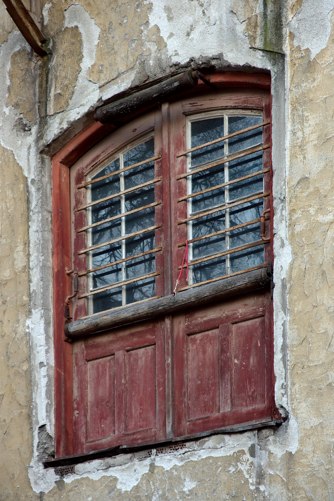 brewery window, dachau