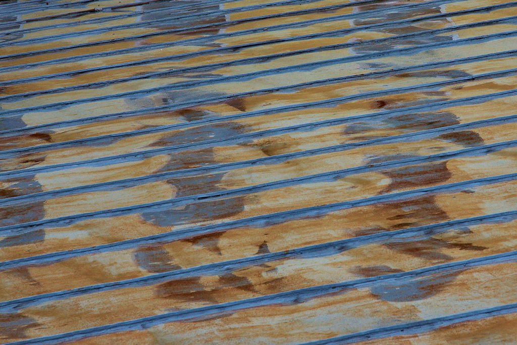 wet tin roof