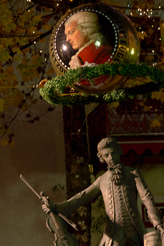 Click to enlarge: Business with Mozart(2)